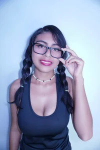 MIAK od Mia_khalif4  9 snímek