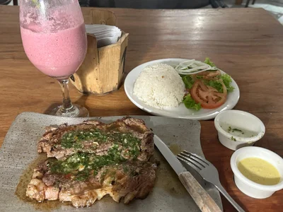 nahomi_campbell: 🌞🌴🌊MY VACATIONES ( 6 фото)