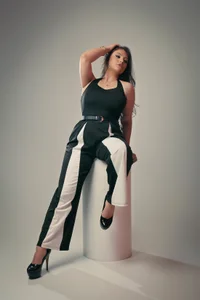 pamelajons_ Velvet Seduction ✨ Pic