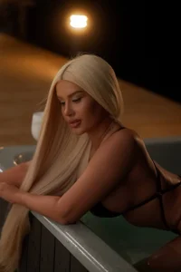 EvaZane Body Heat Fotka 8