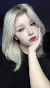 Public od SelenaIris  3 snímek