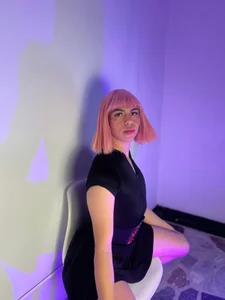 Dylan_Cooper1 do you like my skirt? รูป  3