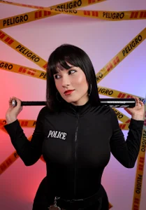 Freyaa__ HANDS UP... YOU´RE MINE Hình