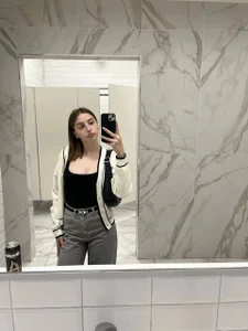 LeanneDinkle spring vibe Pic 5