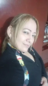 Public de Iris_Foster_  4 Imagens