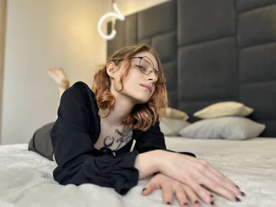 Our first meeting 👄 de RubyGibbs_  2 photos