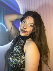 Charlote_masson: a sexy leopard ( фото)