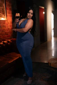 Zdjęcia kiana_cream Elegant and sensual, perfect combination 😈👑:  2