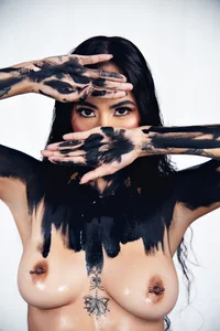 NicoleBlum Public Pic 6