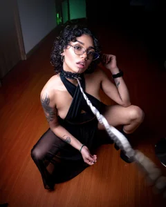 slutty_venus Let's play my life Billede 3