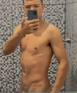 Nino_danttasのEu😜の枚の写真