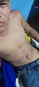 Yo de Ojitosbrrr  6 Imagens