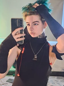 JuneBlake_ 👿😈🩳 Foto