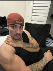 Alejandrosolerxxx Public Immagine  2