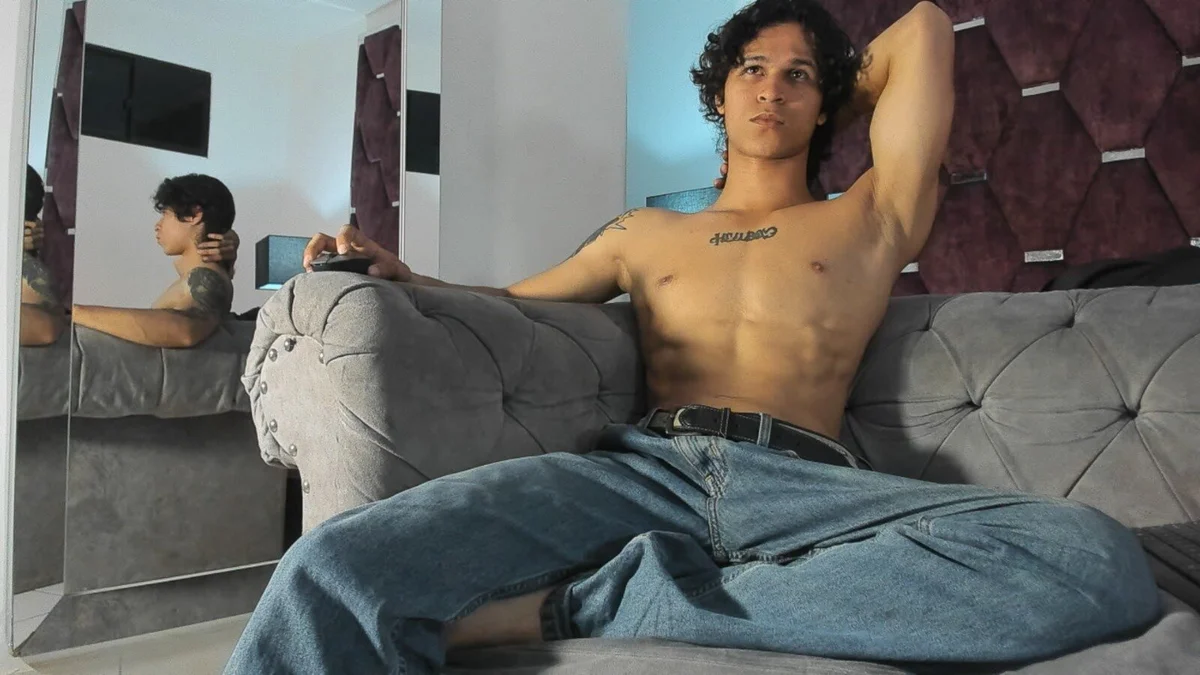 TonyBenedetti Právě oblíbené foto 3389