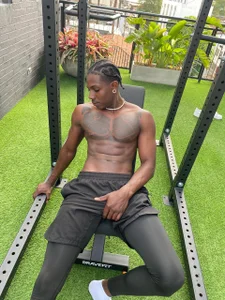 Darktemp_ Public  5. fénykép