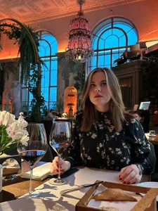 EngelDutch Public صورة واحدة|EngelDutch Public صورتان|EngelDutch Public  صور|EngelDutch Public  صورة