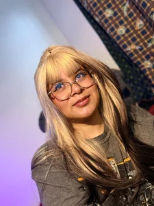 I don't flirt, I'm naturally charming❤️‍🔥✨ de _Melodii_  5 Imagens