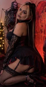 Cristall_swett You vampira favorite Pic 4