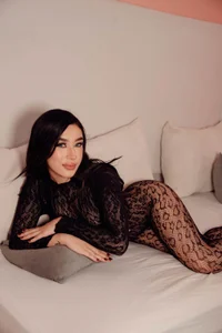 kylie_luna Sexy in black!🖤 Immagine  6