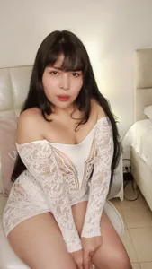 JulietaFerrer_ angelic girl Kuva 2