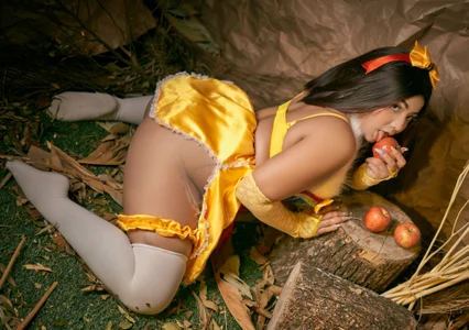 Zdjęcia CharlotteMillers Snow white custome: 