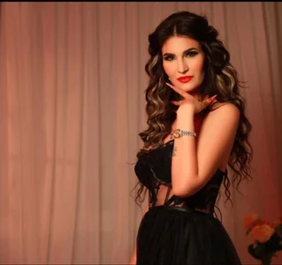 EvelynFrances Public Pic 9