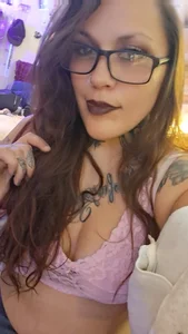 Sillyofm3 Lola spanks Pic 5