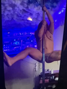 nikdicsucka Public Pic 2