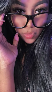 charlotreid Pretty face Gambar 2