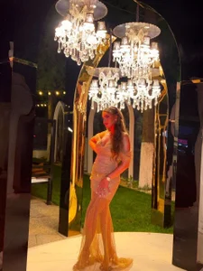 EvieVooss One More Look 💫 Pic 4