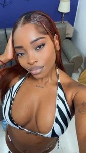 ShantalGomes wild Shantal Foto 3