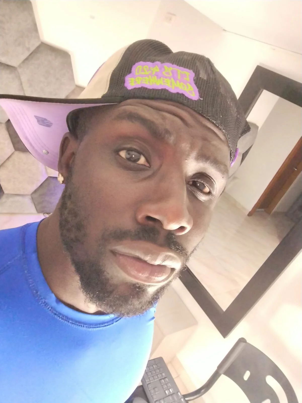 Latrellx7 Trendy obrázky 8572