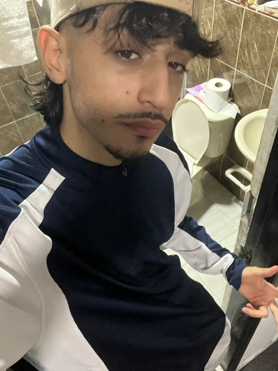 SKINNY_BOSS 热门图片 3489