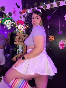 GabrielleMarsh1 Tell me I’m pretty!! ✨ Pic 3