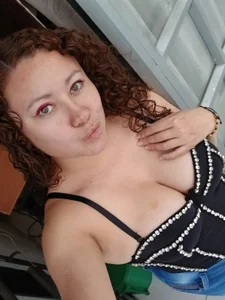 curly_greeneyed: I'm Feeling Happy!!! ( 3 фото)