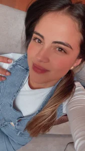Hailey_Parker Public Kuva 3