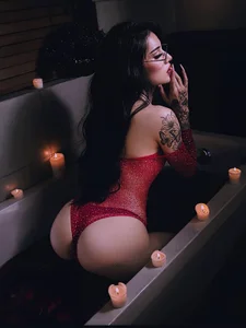 lilivamp Me 💜 Foto 2