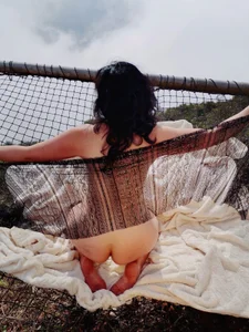 Sun and body od Yunnaa-Subb  4 snímek