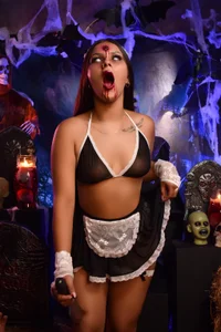 carolriveraa_ Halloween Pic 2