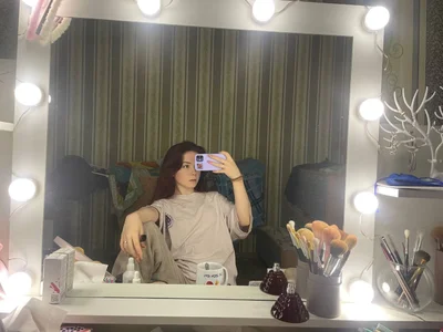 IsabellLongin Public Pic 3