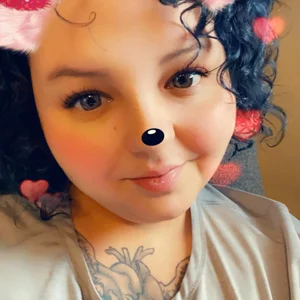 Asserole First- Lemme take a selfie! Pic 4