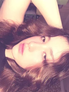 Lollybunnyy Public  5টি ছবি