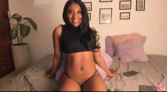 Victoriia_Jackson Public Foto 2