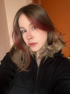 It's getting colder. od MaliaBourraine  5 snímek