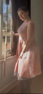 Emily33333: Pretty in pink ( 4 фото)