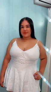 Public de luciana_bigass  4 Imagens