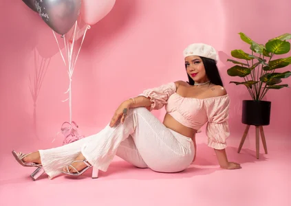 SenniaBella My 25th birthday 🎂🎀🎁 Pic 3