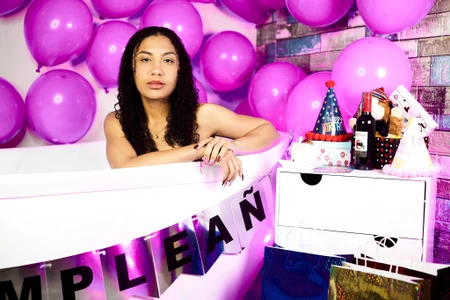 Daphnne_tay My birthday💗 Pic 2