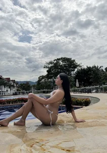 Hot_ladyy Día de playa Pic 2